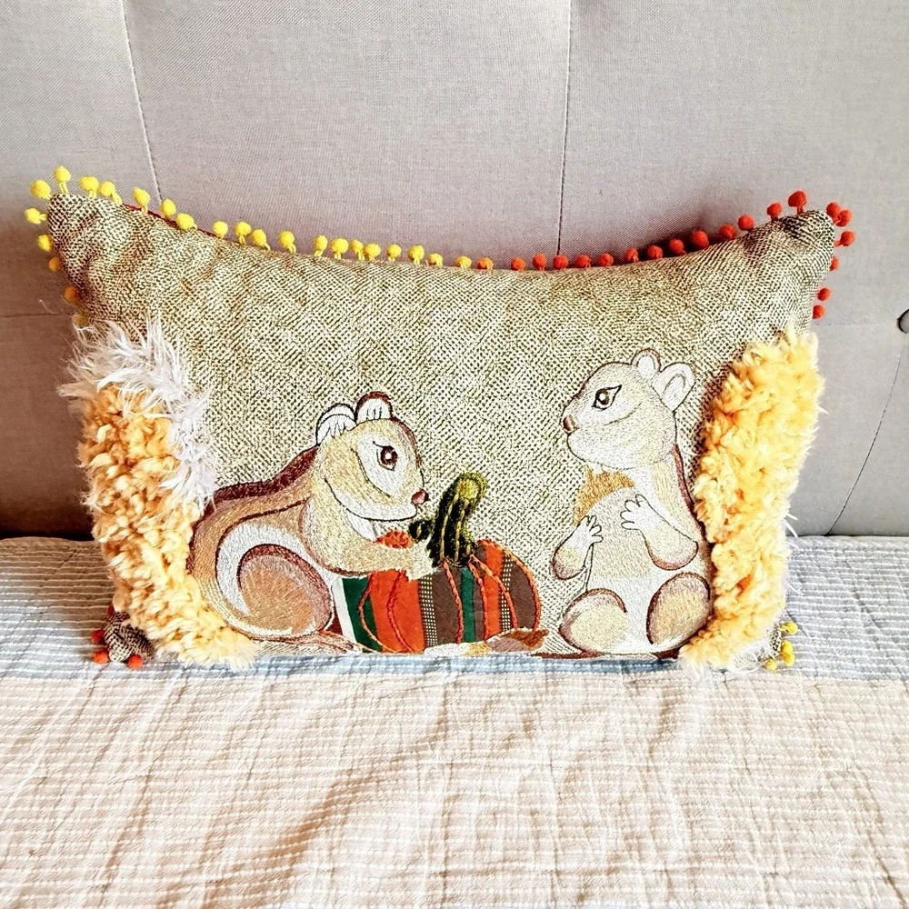 Country Door Fall Squirrel Accent Pillow Tapestry Pumpkin Thanksgiving 18x12